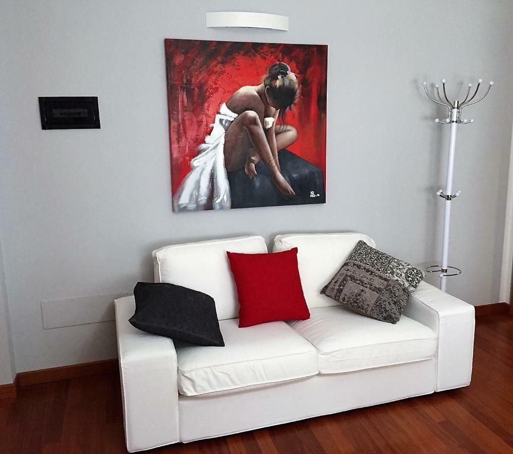 Camera Con Vista Este Apartment Ngoại thất bức ảnh